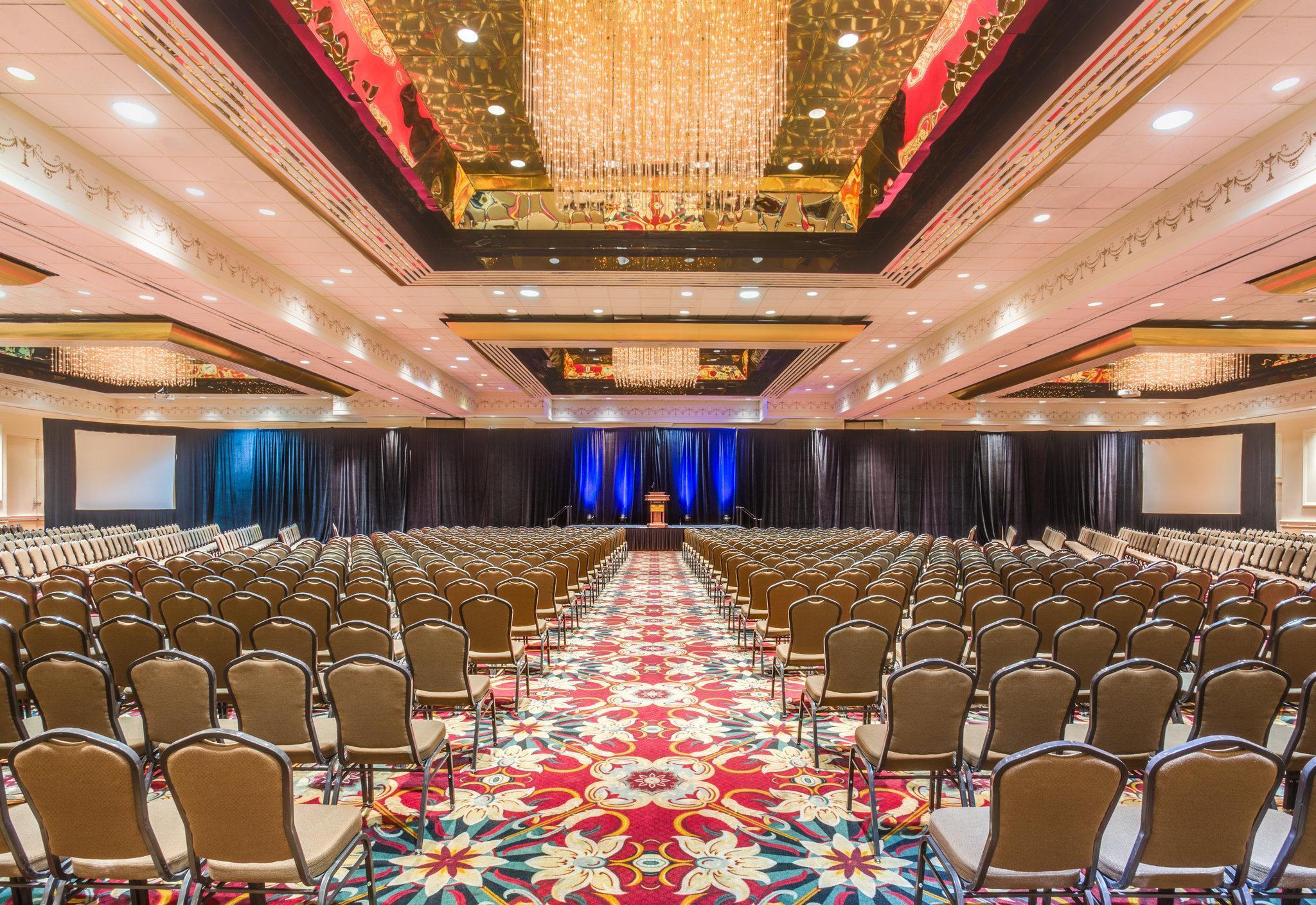 Crowne Plaza Executive Center Baton Rouge By Ihg Hotel Exterior foto