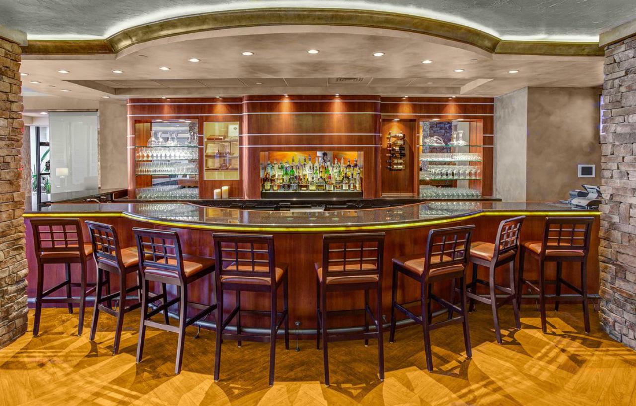 Crowne Plaza Executive Center Baton Rouge By Ihg Hotel Exterior foto